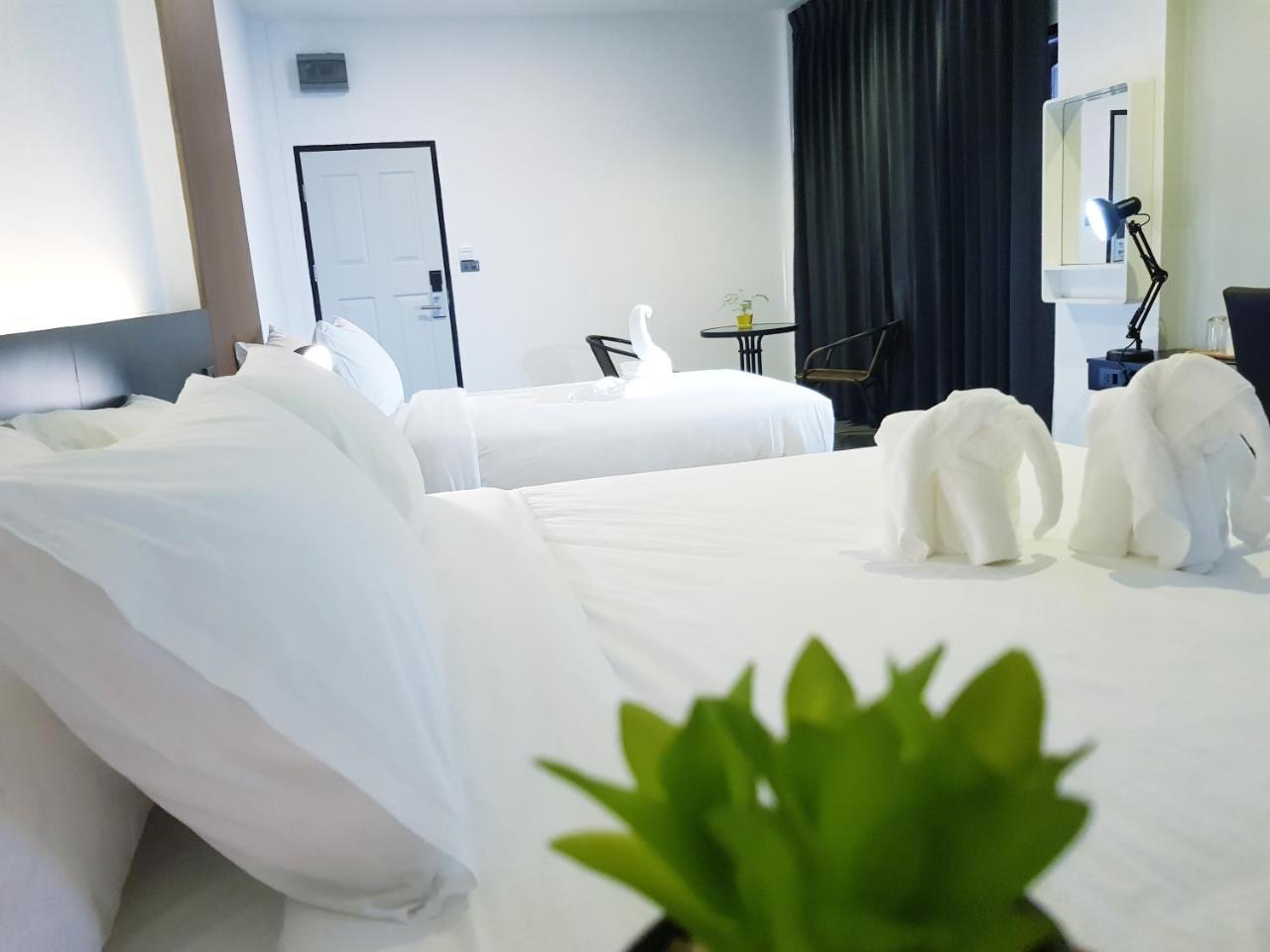 Azz Hotel Chiang Mai Extérieur photo
